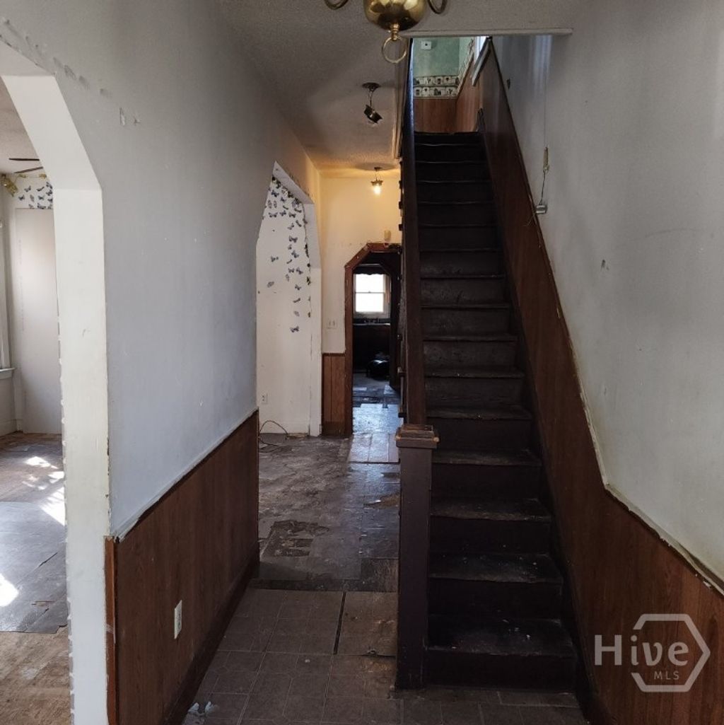 Photo of 1707 Le Grand Street, Savannah, GA 31401 (MLS # SA352019)