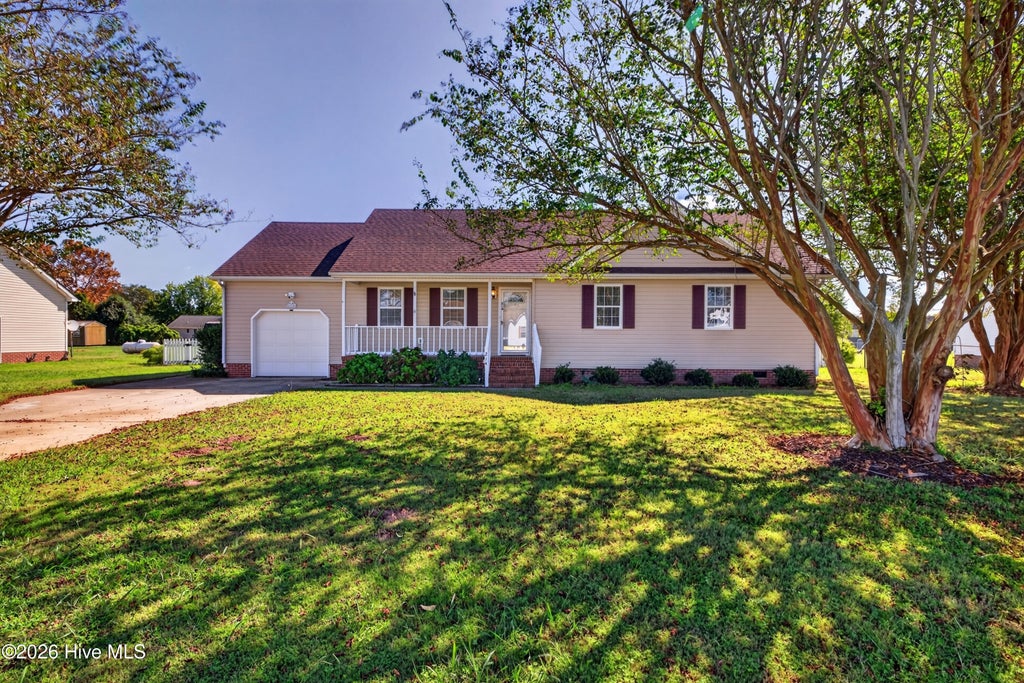Photo of 214 Melonie Drive, Elizabeth City, NC 27909 (MLS # 100609080)