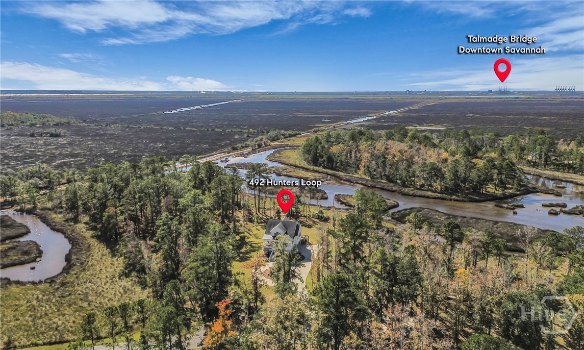 492 Hunter's Loop Drive