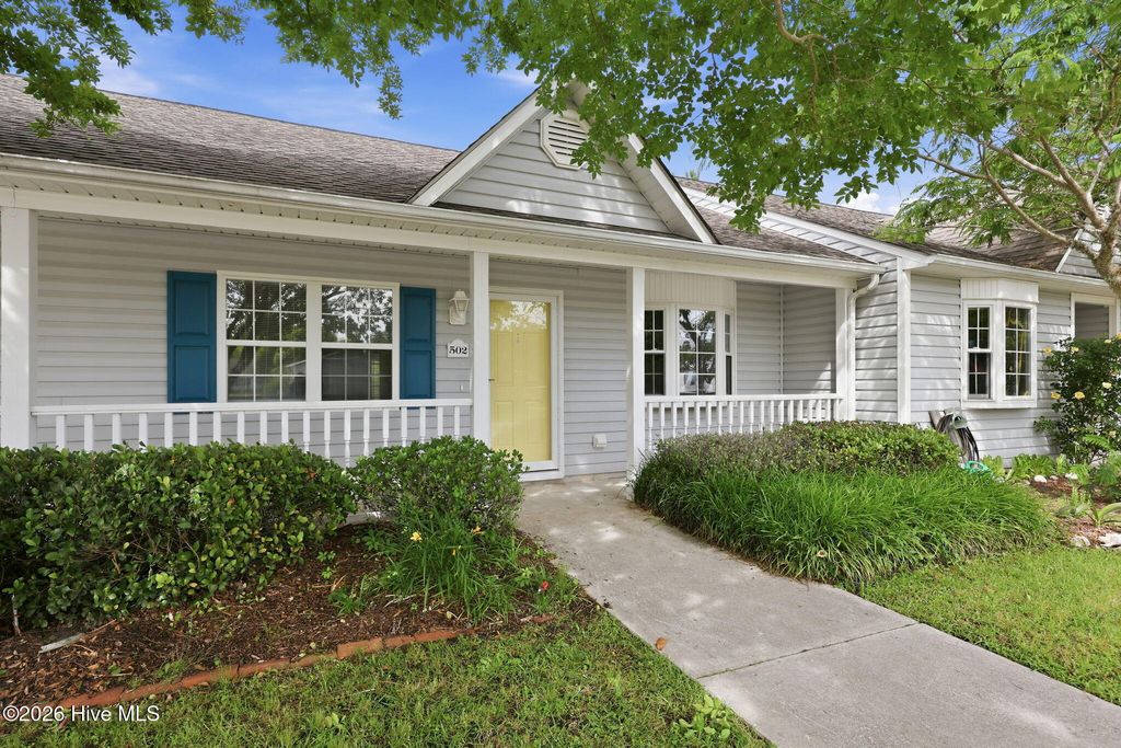 Photo of 502 Courtyard E, Beaufort, NC 28516 (MLS # 100574268)