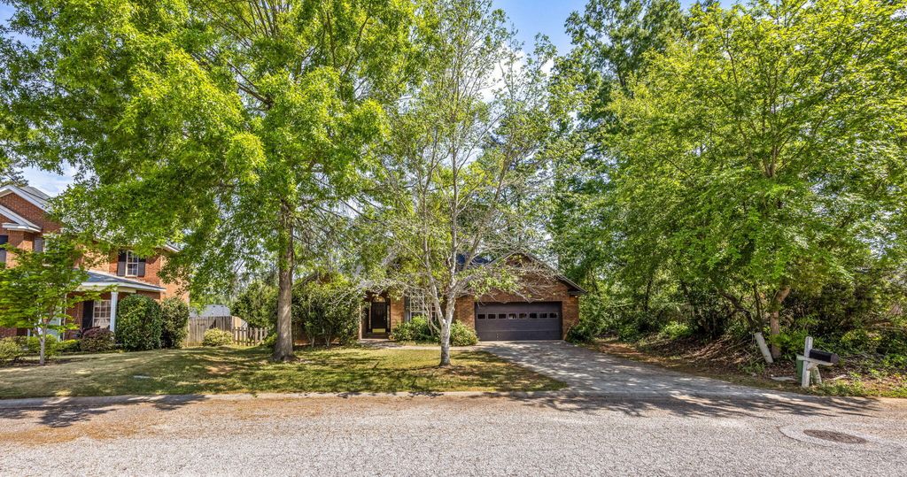 Photo of 202 Sussex Court, Evans, GA 30809 (MLS # 554294)
