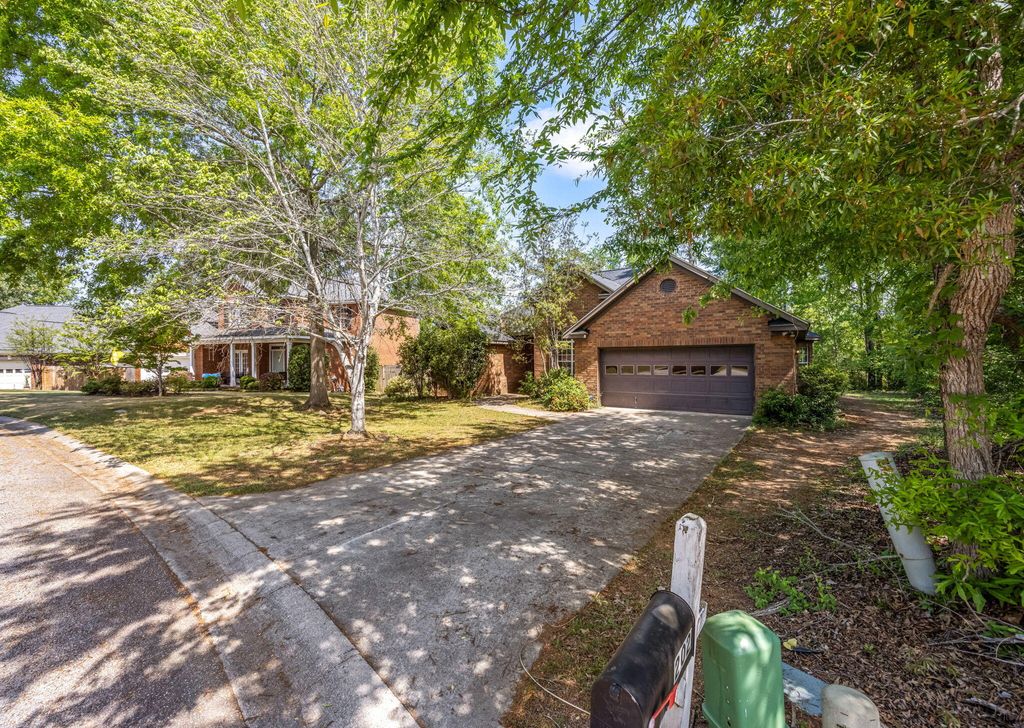 Photo of 202 Sussex Court, Evans, GA 30809 (MLS # 554294)