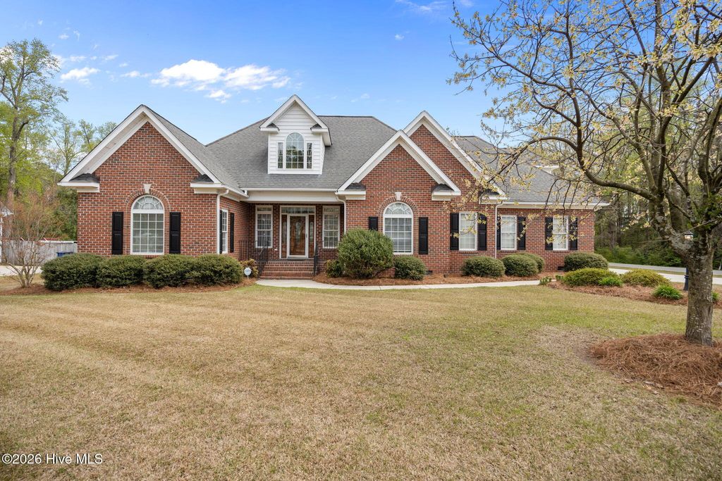 Photo of 2094 Autumn Drive, Kinston, NC 28501 (MLS # 100565851)