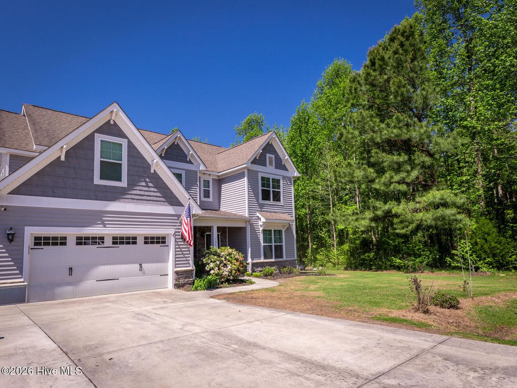 Photo of 104 Cherrybark Drive, Jacksonville, NC 28540 (MLS # 100567693)