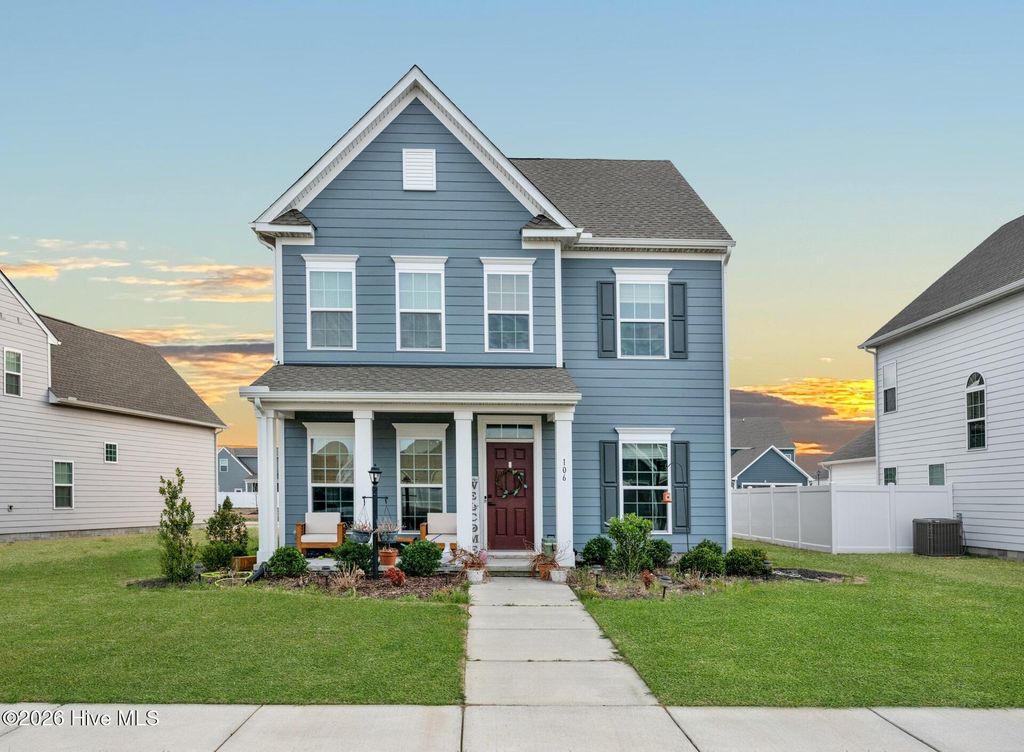 Photo of 106 Ryker Road E, Moyock, NC 27958 (MLS # 100558922)