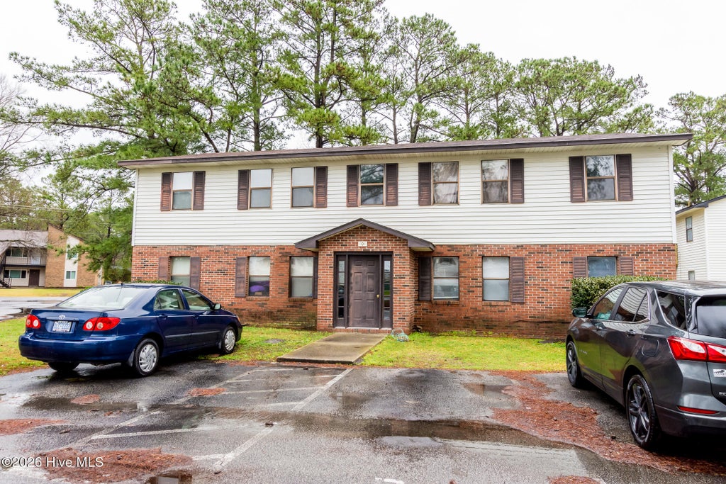 Photo of 104 Ravenwood Drive #D, Jacksonville, NC 28546 (MLS # 100607248)