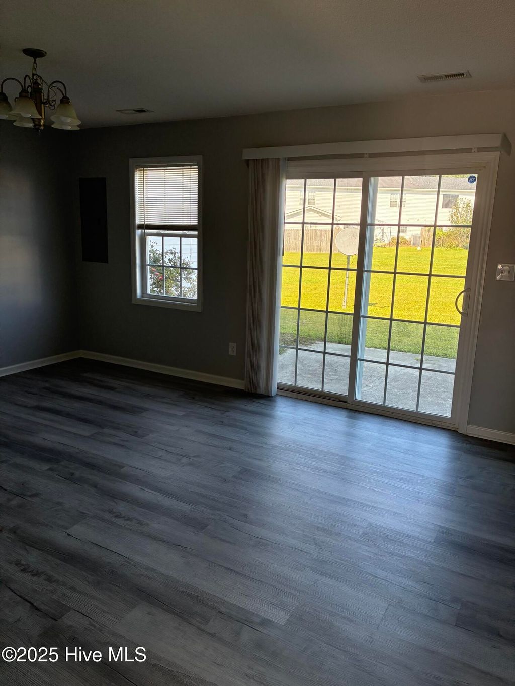 Photo of 205 Jessie Circle, Hubert, NC 28539 (MLS # 100562851)