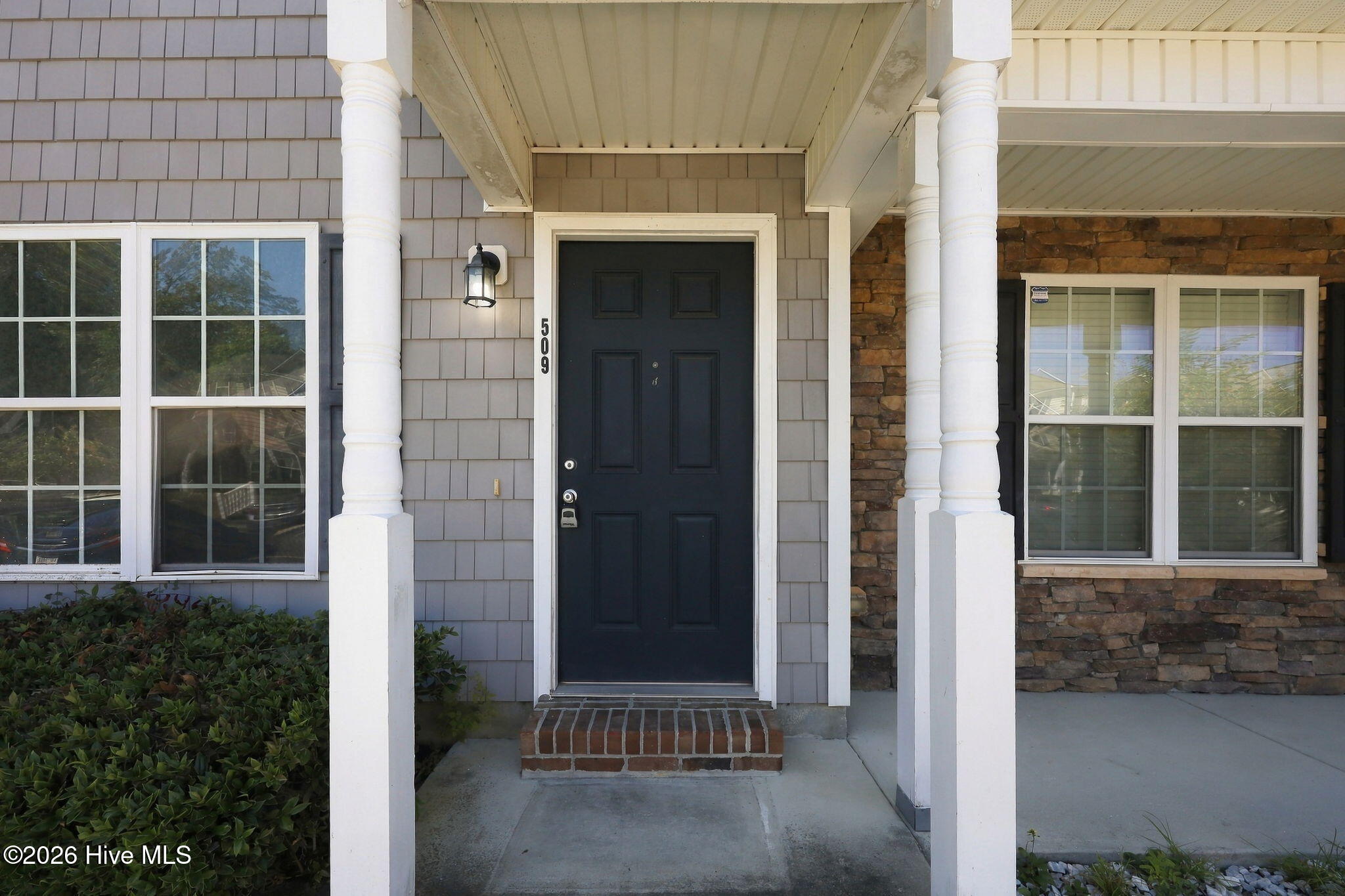27 E Doris Drive 509