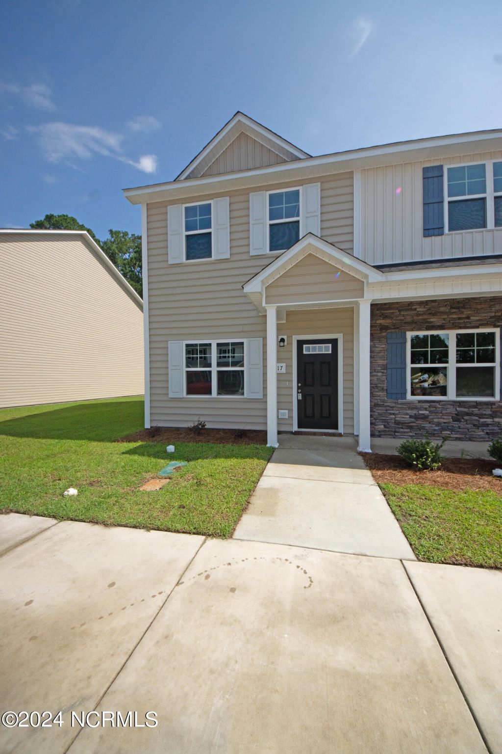 Photo of 117 Jaydn Drive E, Jacksonville, NC 28546 (MLS # 100561401)