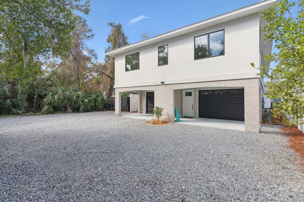 Photo of 669 Arnold Lane, St. Simons, GA 31522 (MLS # 550803)