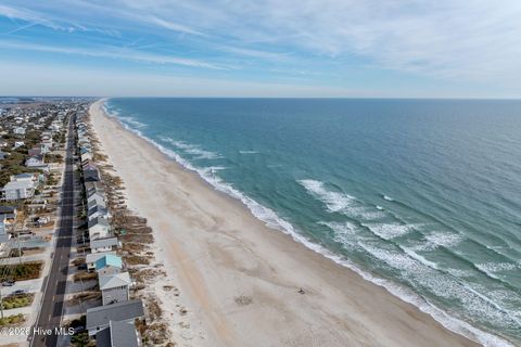 Tiny photo for 70 Peregrine Court, Surf City, NC 28445 (MLS # 100547492)