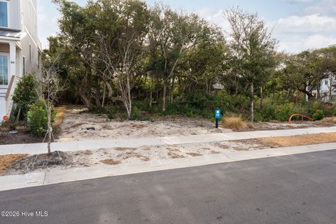 Tiny photo for 70 Peregrine Court, Surf City, NC 28445 (MLS # 100547492)