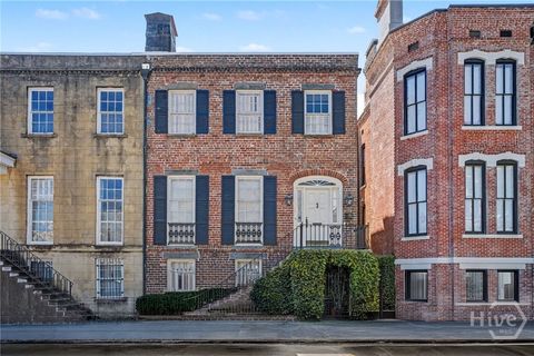 Photo of 221 E Charlton Street, Savannah, GA 31401 (MLS # SA350667)