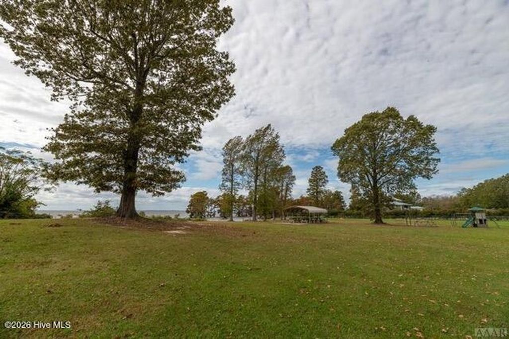 Photo of 405 White Oak Drive, Edenton, NC 27932 (MLS # 100565569)