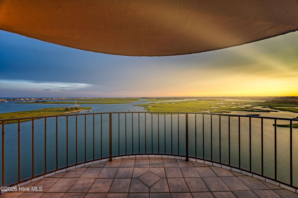 Photo of 322 Causeway Drive #Ste 1107, Wrightsville Beach, NC 28480 (MLS # 100588090)