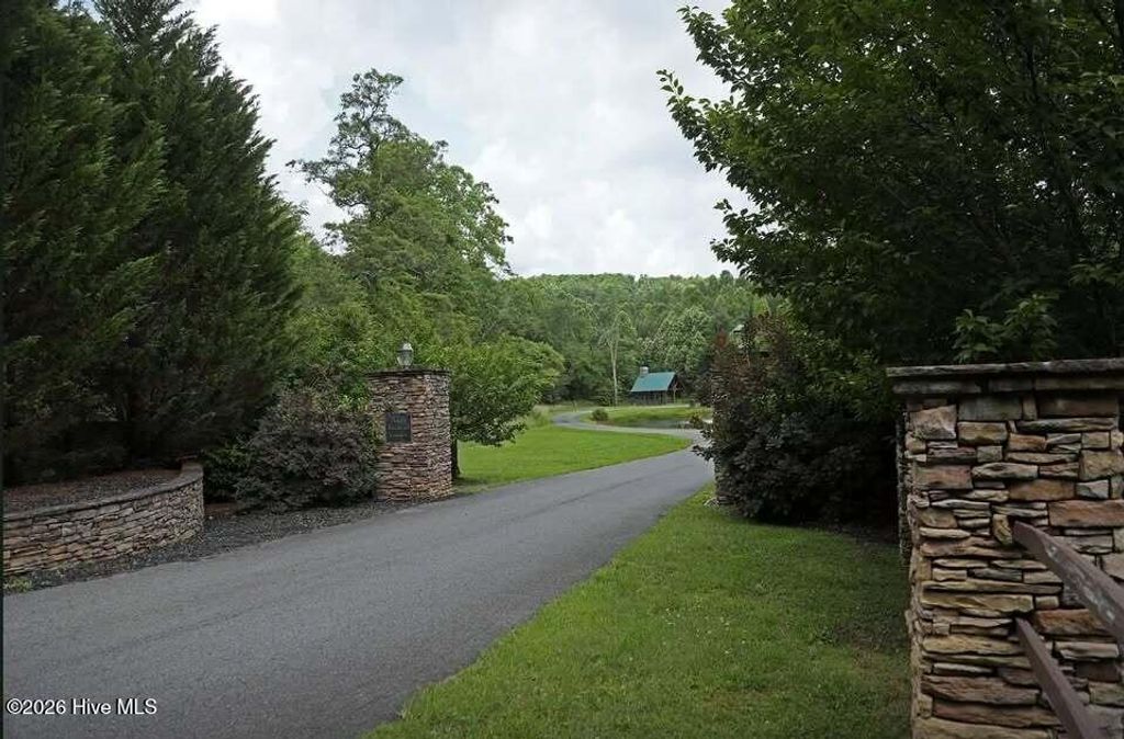 Photo of 14 Creekside Way, Murphy, NC 28906 (MLS # 100591939)