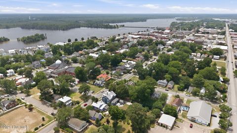 Tiny photo for 314 E 2nd Street, Washington, NC 27889 (MLS # 100580877)