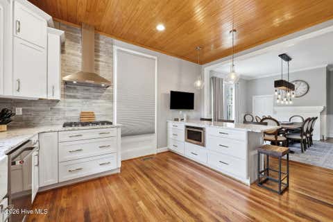 Tiny photo for 314 E 2nd Street, Washington, NC 27889 (MLS # 100580877)