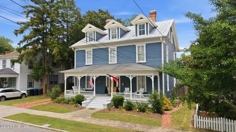 Tiny photo for 314 E 2nd Street, Washington, NC 27889 (MLS # 100580877)