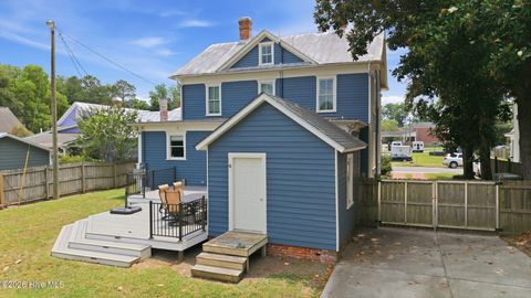 Tiny photo for 314 E 2nd Street, Washington, NC 27889 (MLS # 100580877)