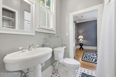 Tiny photo for 314 E 2nd Street, Washington, NC 27889 (MLS # 100580877)