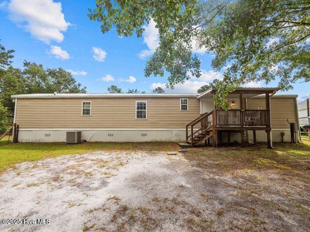 Photo of 336 Old Folkstone Road, Holly Ridge, NC 28445 (MLS # 100505114)