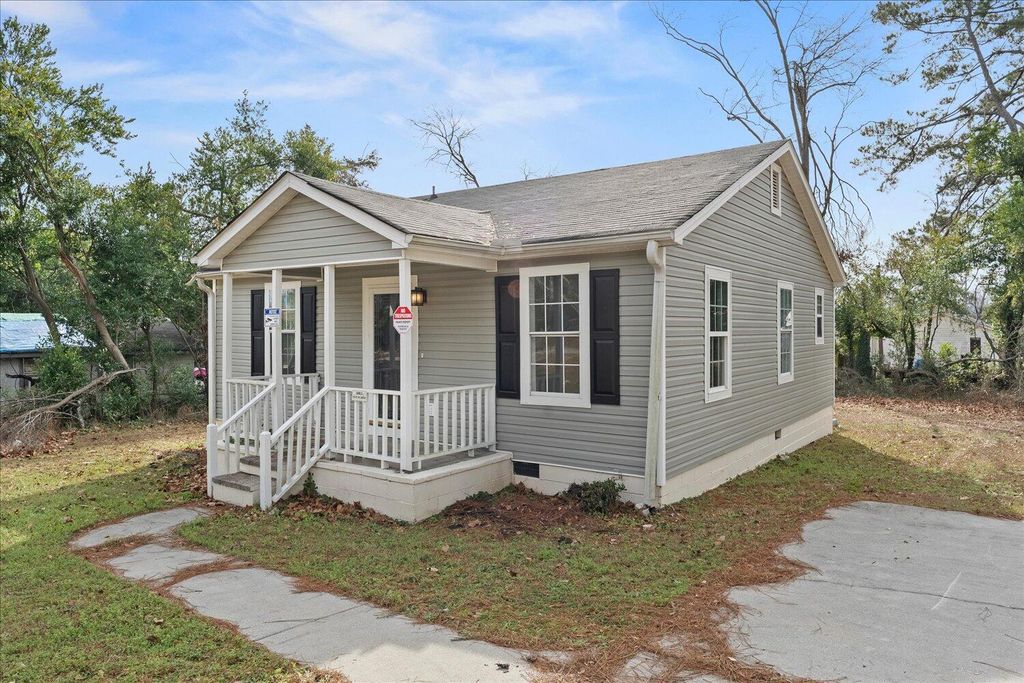 Photo of 2145 Veterans Drive, Augusta, GA 30909 (MLS # 552076)