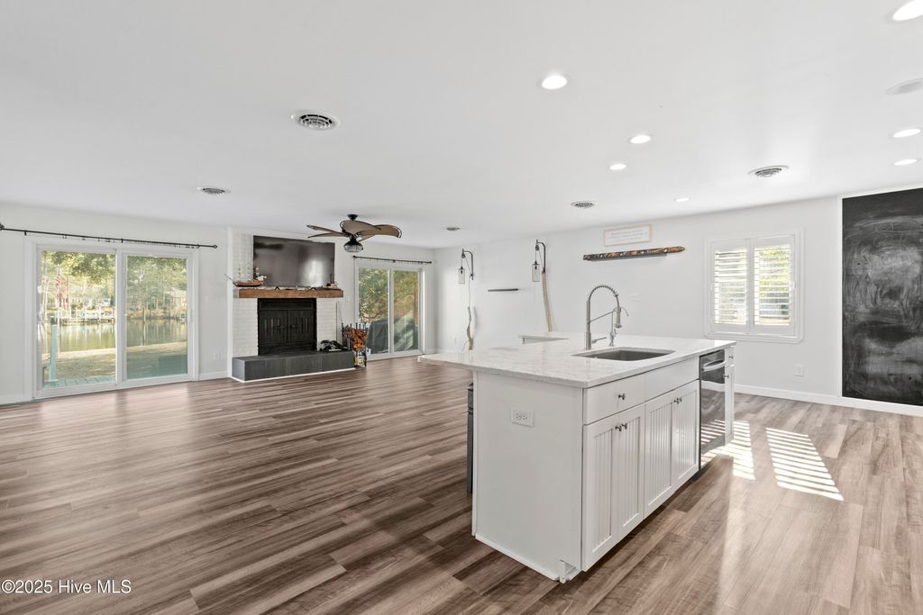 Photo of 5724 Gondolier Drive, New Bern, NC 28560 (MLS # 100488852)