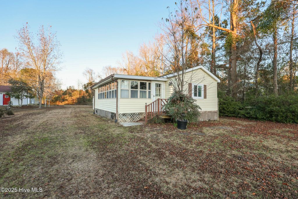 Photo of 1145 S Parker Road, Holly Ridge, NC 28445 (MLS # 100545481)