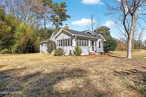 Tiny photo for 1527 Riggs Road, Maysville, NC 28555 (MLS # 100550678)