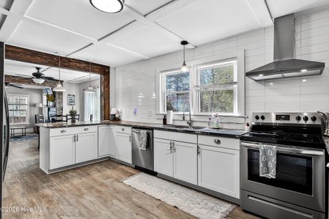 Tiny photo for 1527 Riggs Road, Maysville, NC 28555 (MLS # 100550678)