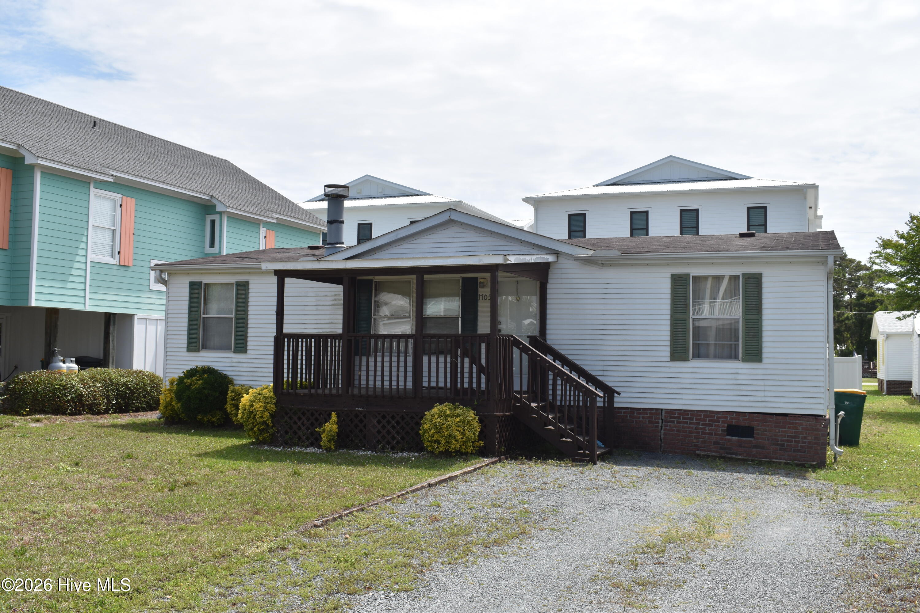 1705 Mackerel Lane
