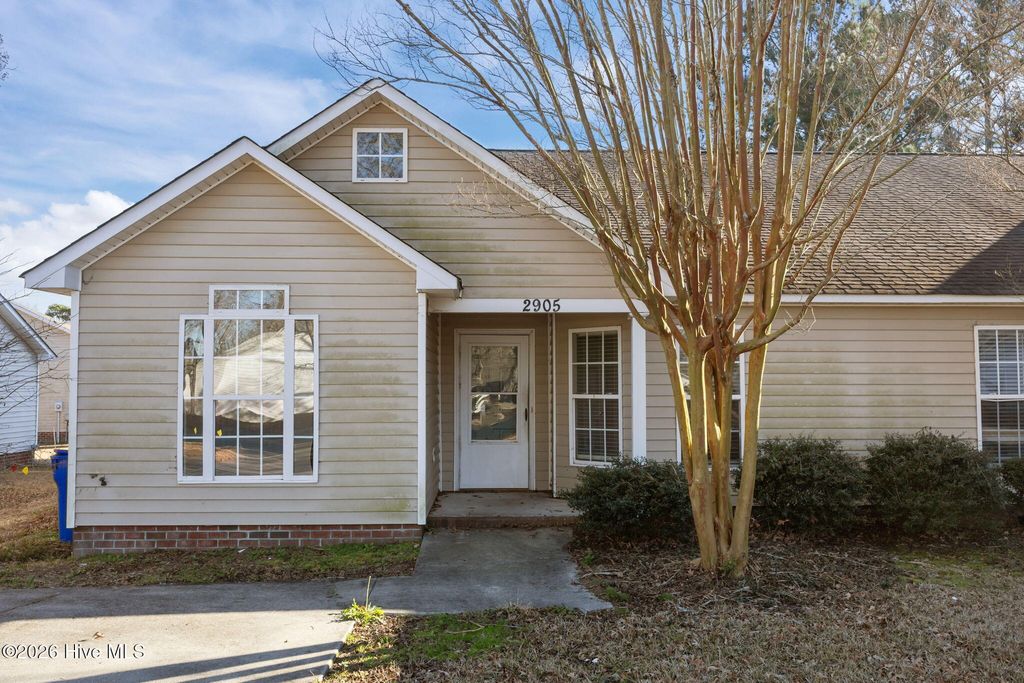 Photo of 2905 Flintridge Drive, Greenville, NC 27834 (MLS # 100549022)