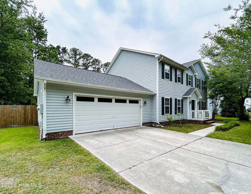Photo of 124 Empire Boulevard, Jacksonville, NC 28546 (MLS # 100595962)