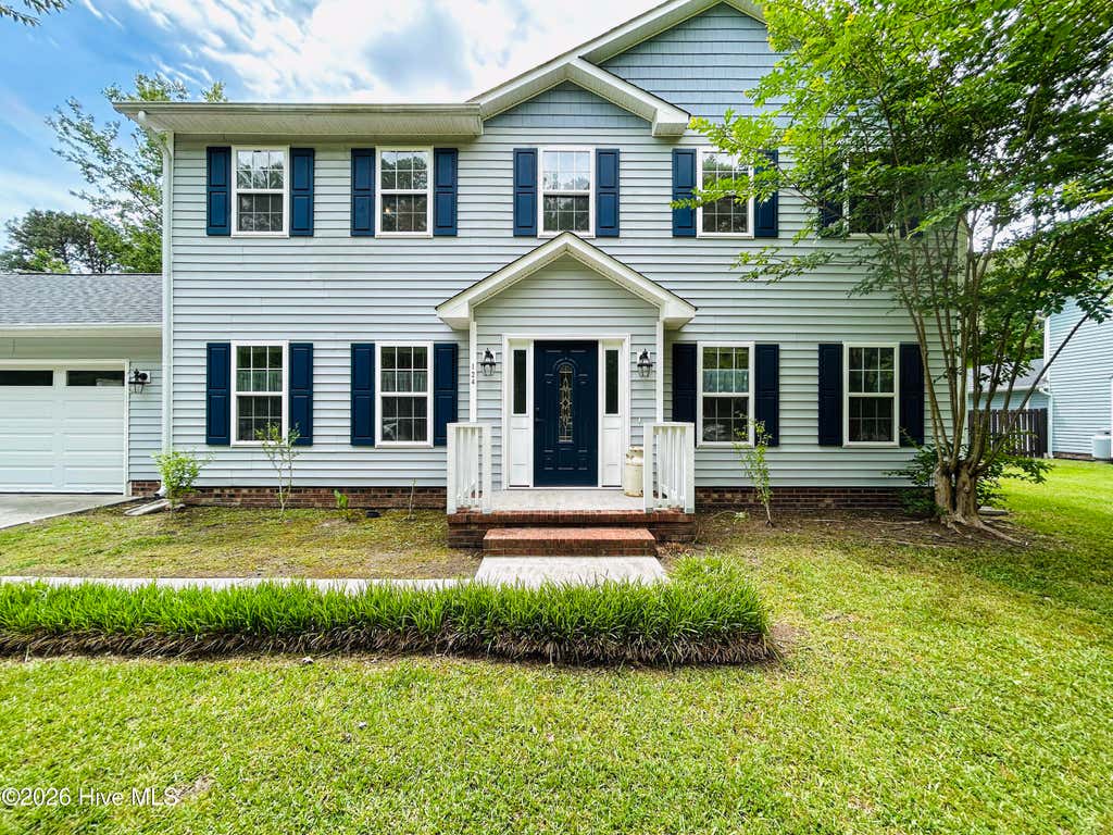 Photo of 124 Empire Boulevard, Jacksonville, NC 28546 (MLS # 100595962)