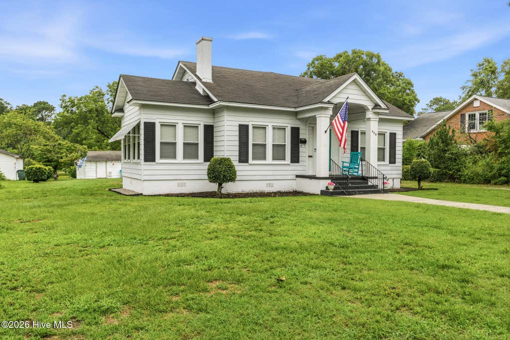 Photo of 408 Boyette Street, Hamlet, NC 28345 (MLS # 100588470)