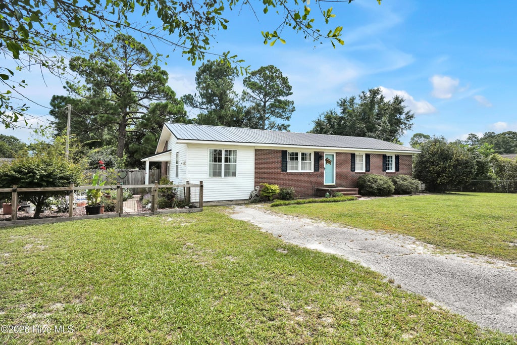 Photo of 710 N College Road, Wilmington, NC 28405 (MLS # 100603562)