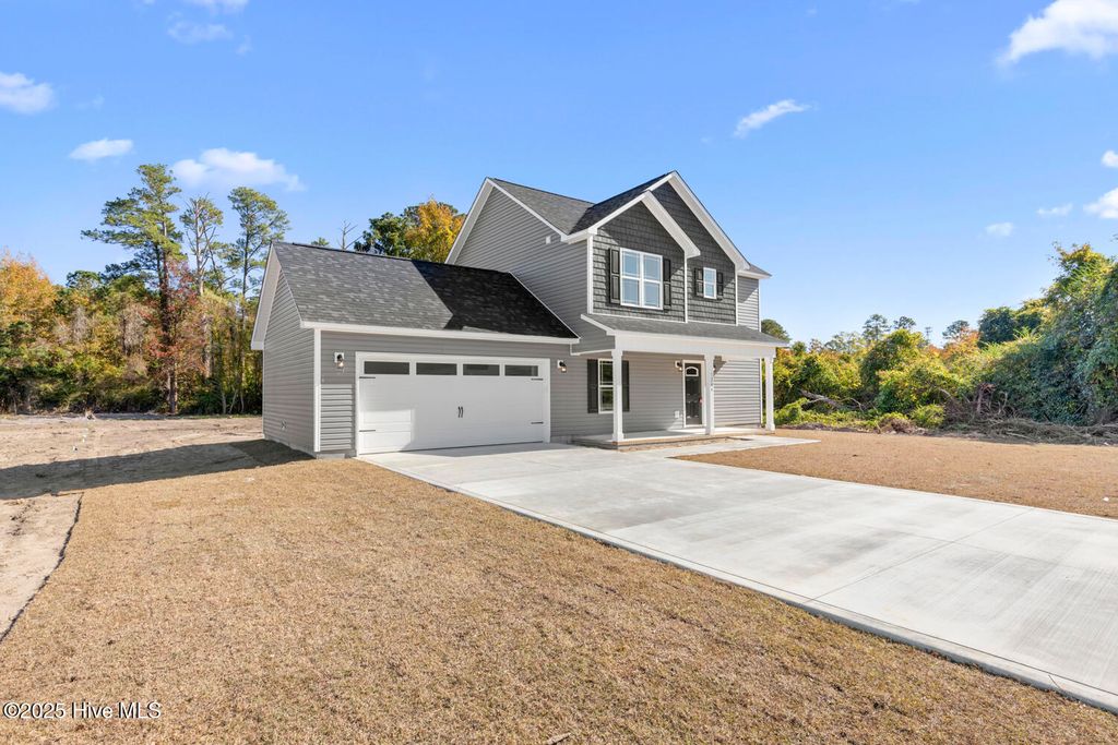 Photo of 1244 Old Maplehurst Road, Jacksonville, NC 28540 (MLS # 100539623)