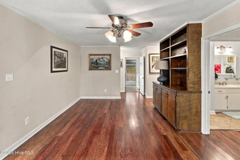 Tiny photo for 5 Laran Road, Jacksonville, NC 28540 (MLS # 100610101)