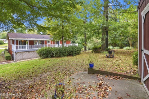 Tiny photo for 5 Laran Road, Jacksonville, NC 28540 (MLS # 100610101)