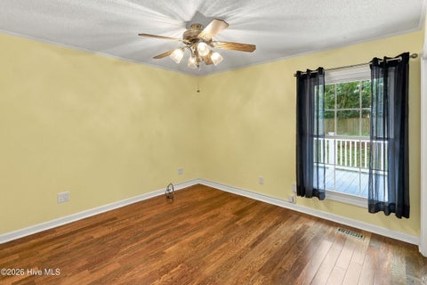Tiny photo for 5 Laran Road, Jacksonville, NC 28540 (MLS # 100610101)
