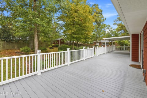 Tiny photo for 5 Laran Road, Jacksonville, NC 28540 (MLS # 100610101)