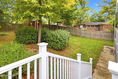 Tiny photo for 5 Laran Road, Jacksonville, NC 28540 (MLS # 100610101)