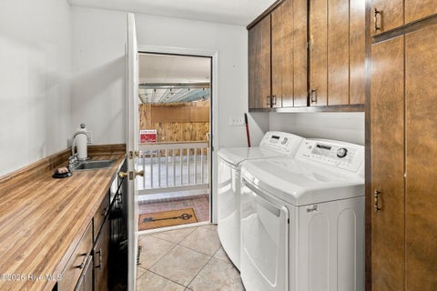 Tiny photo for 5 Laran Road, Jacksonville, NC 28540 (MLS # 100610101)