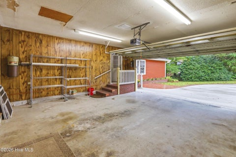Tiny photo for 5 Laran Road, Jacksonville, NC 28540 (MLS # 100610101)