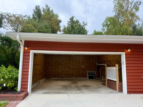 Tiny photo for 5 Laran Road, Jacksonville, NC 28540 (MLS # 100610101)