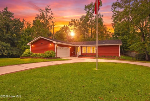 Photo of 5 Laran Road, Jacksonville, NC 28540 (MLS # 100610101)
