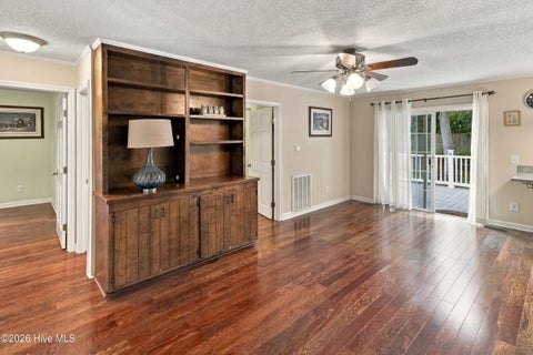 Tiny photo for 5 Laran Road, Jacksonville, NC 28540 (MLS # 100610101)
