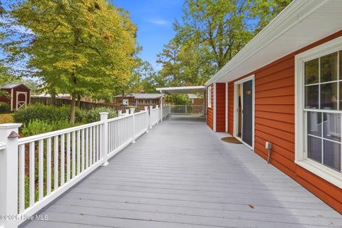 Tiny photo for 5 Laran Road, Jacksonville, NC 28540 (MLS # 100610101)