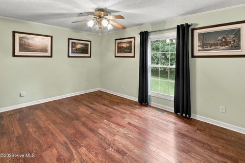 Tiny photo for 5 Laran Road, Jacksonville, NC 28540 (MLS # 100610101)